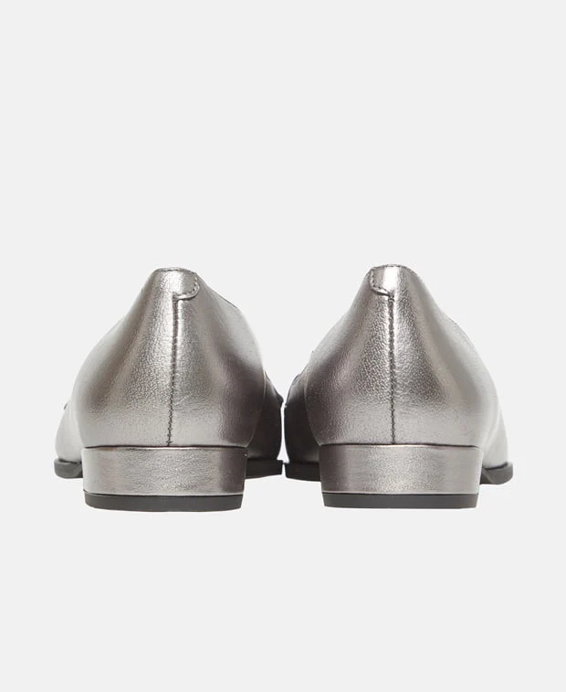 Loafer - Image 2