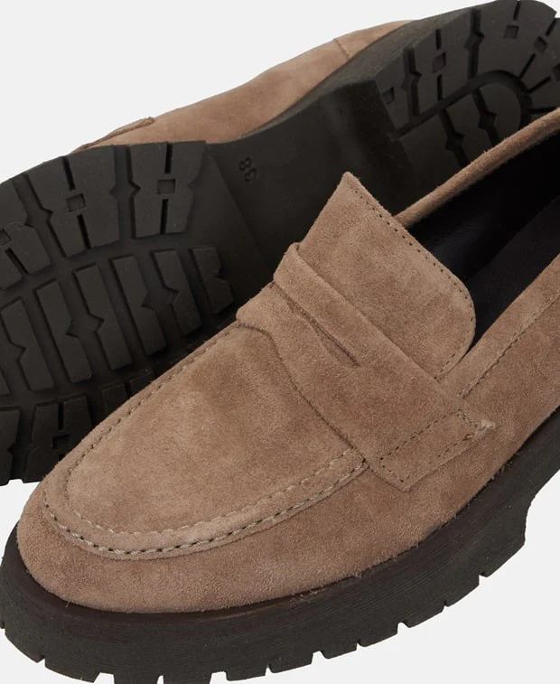 Loafer - Image 5
