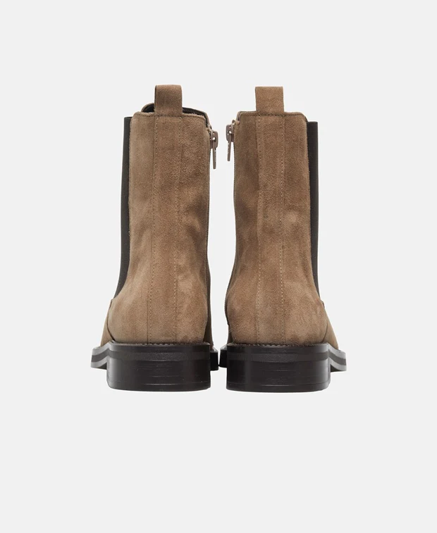 Chelsea Boots - Image 2