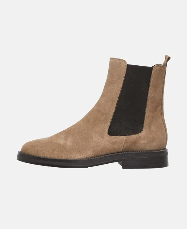 Chelsea Boots - Image 4