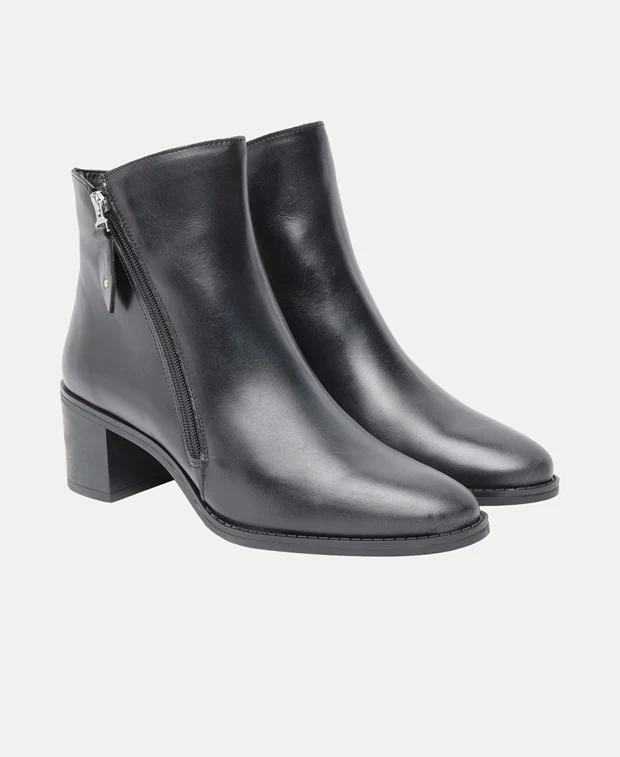 Ankle-Boots