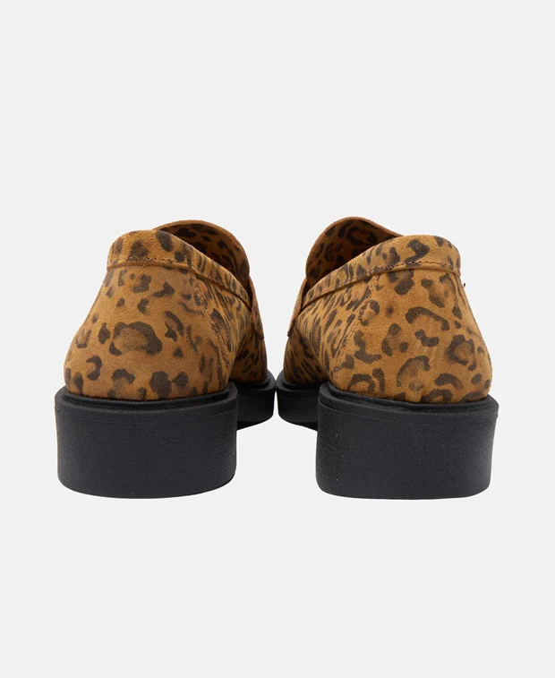 Loafer - Image 2