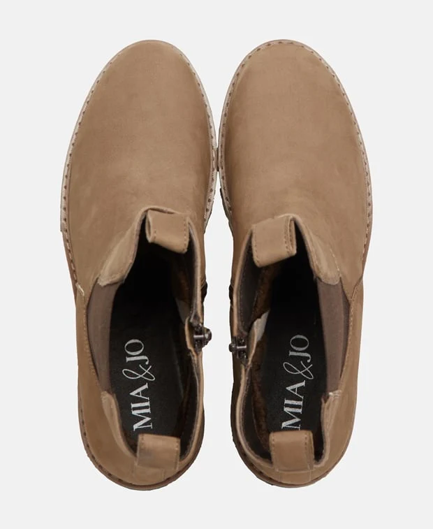 Chelsea Boots - Image 3