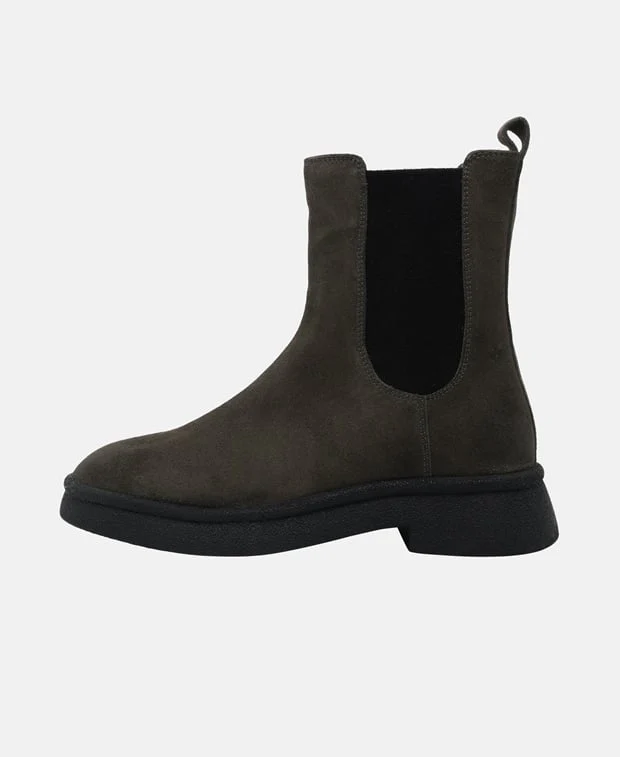 Chelsea Boots - Image 4