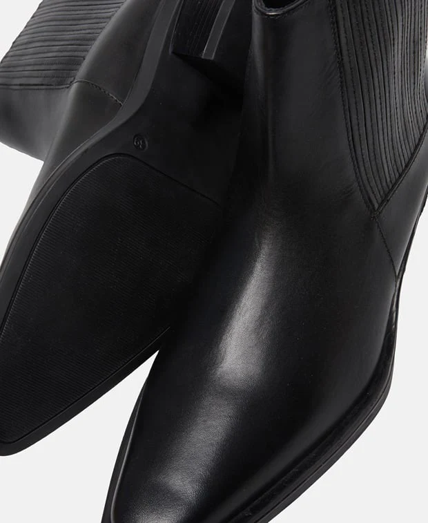 Chelsea Boots - Image 5