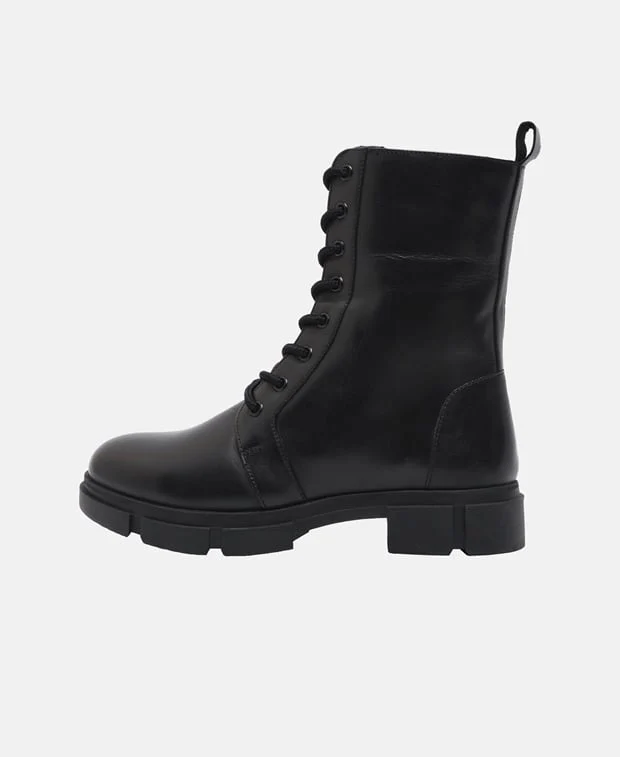 Schnürboots - Image 4