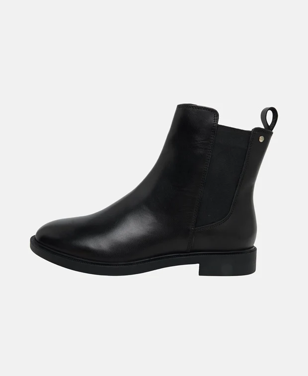 Chelsea Boots - Image 4