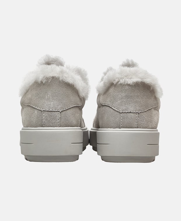 Sneaker - Image 2
