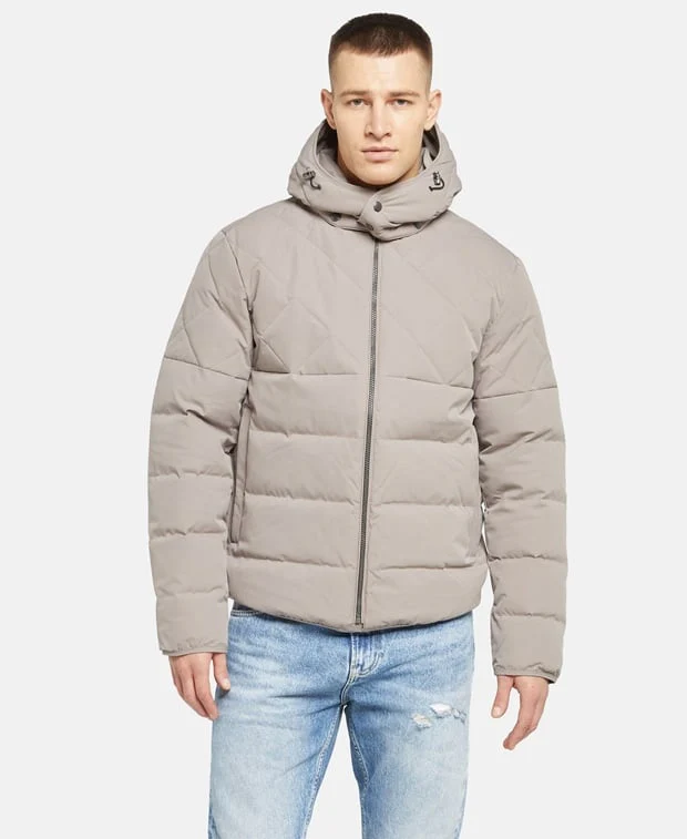 Daunenjacke