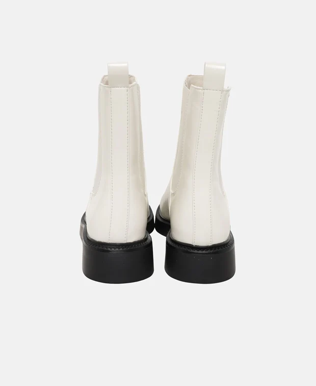 Chelsea Boots - Image 2