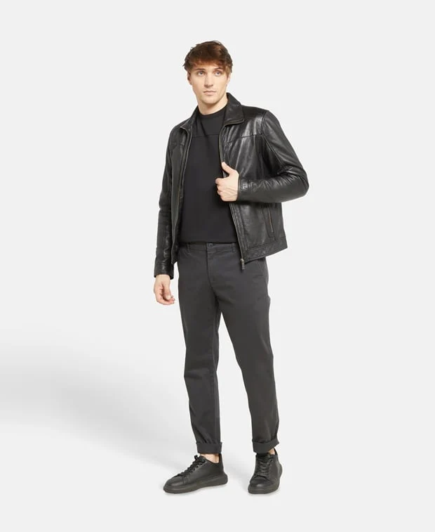 Chino - Image 5