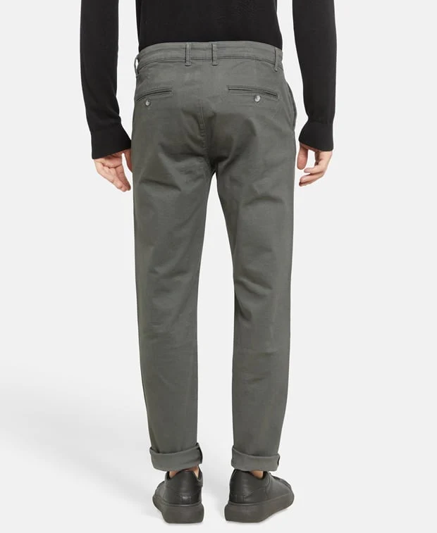 Chino - Image 3