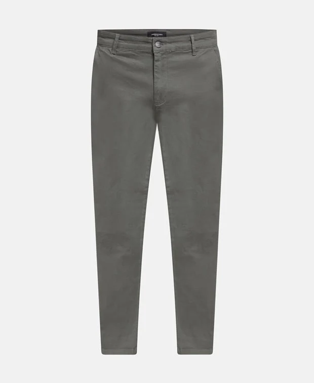 Chino - Image 4