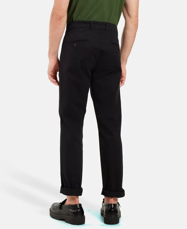 Chino - Image 3
