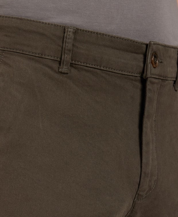 Chino - Image 2