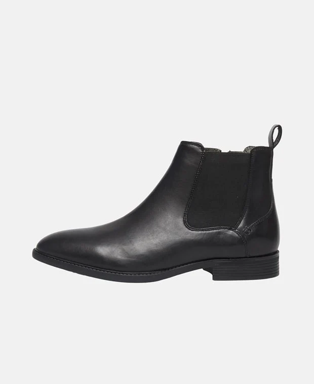 Chelsea Boots - Image 4