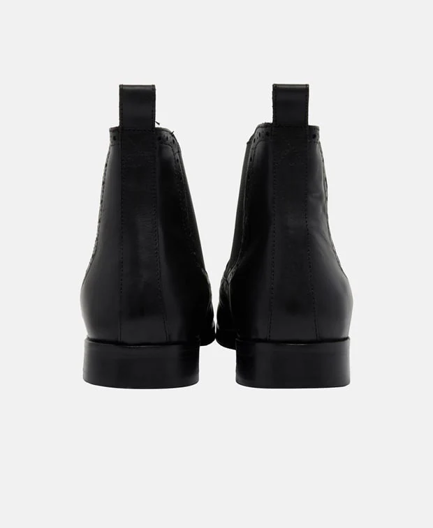 Chelsea Boots - Image 2