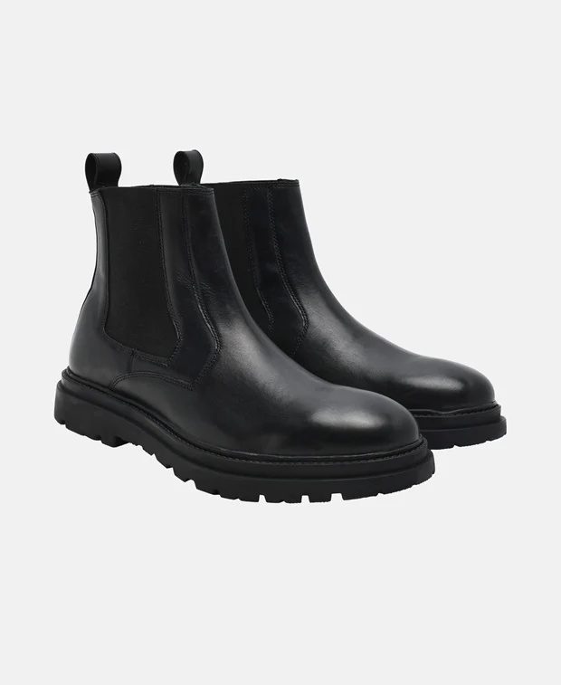 Chelsea Boots