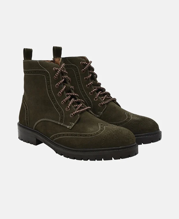 Schnürstiefeletten