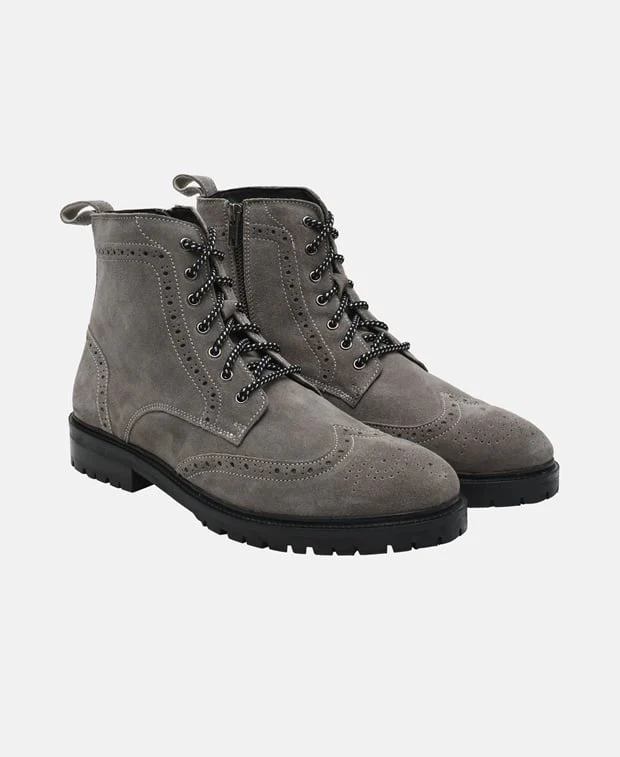 Schnürstiefeletten