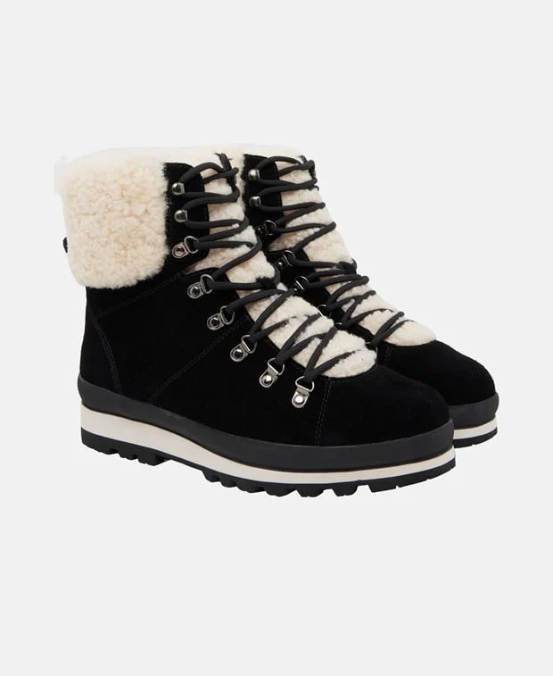 Schnürstiefeletten