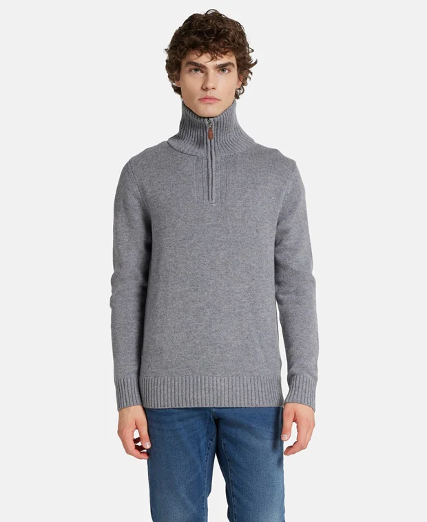 Rollkragenpullover