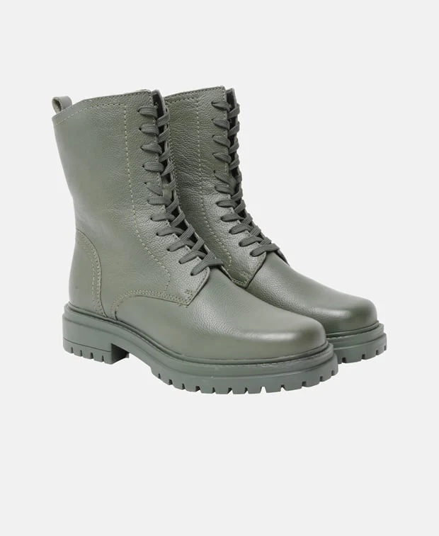 Schnürboots
