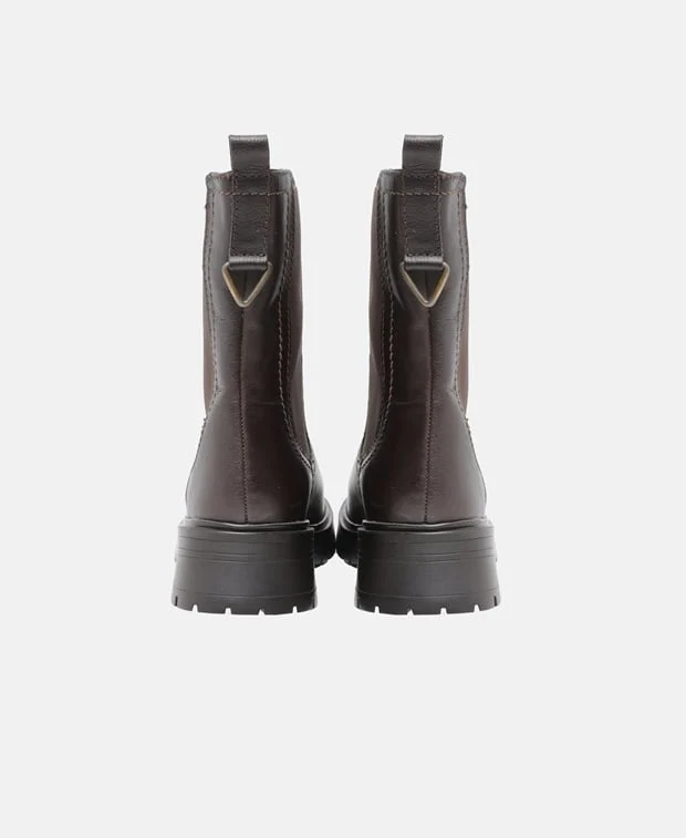 Chelsea Boots - Image 2