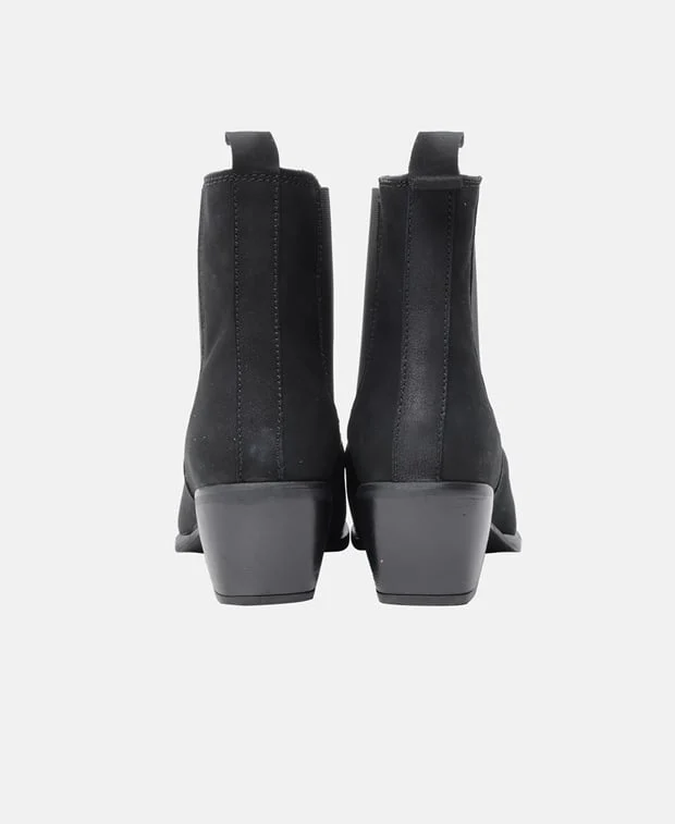 Chelsea Boots - Image 2