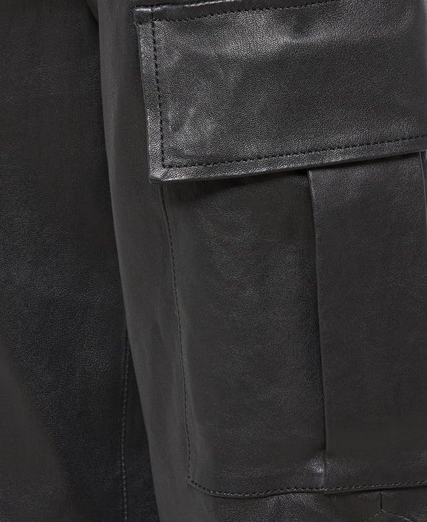 Lederhose - Image 2