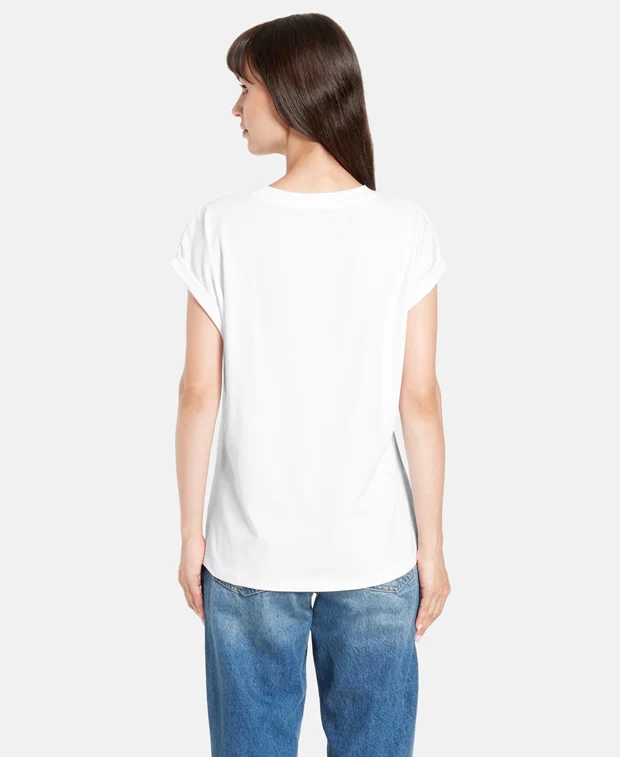 T-Shirt - Image 3