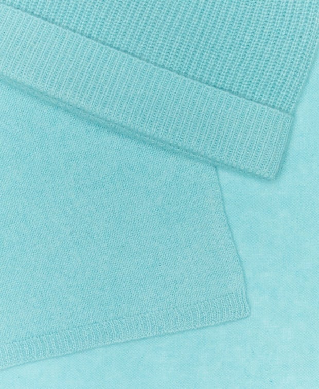 Kaschmir-Set aus Mütze und Schal - Image 2