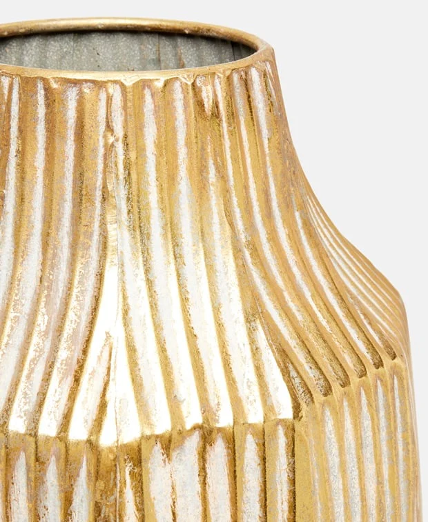 Vase - Image 2