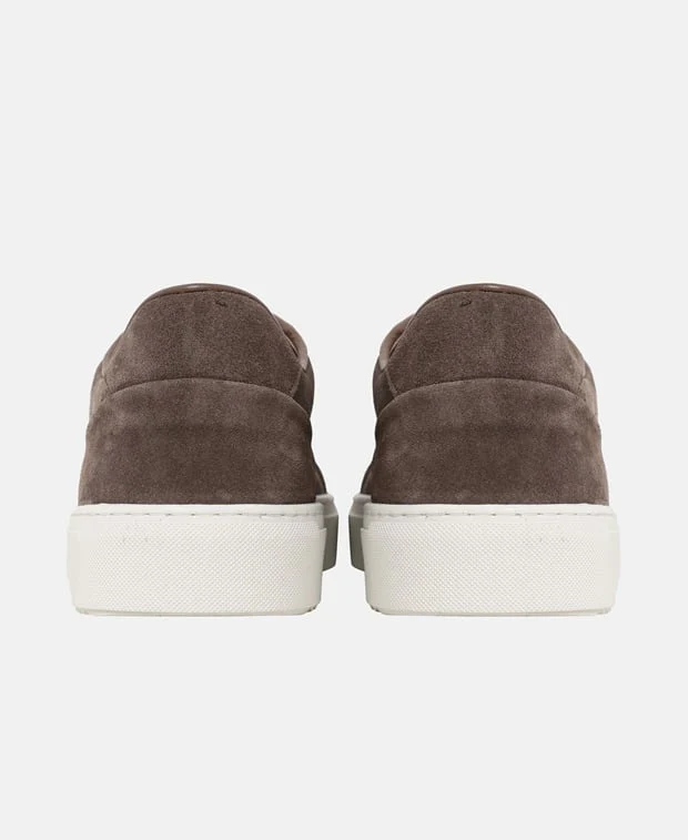 Sneaker - Image 2