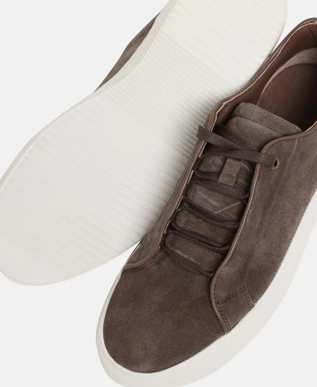 Sneaker - Image 5