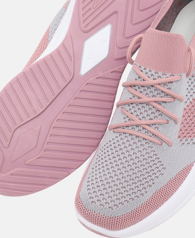 Sneaker - Image 5