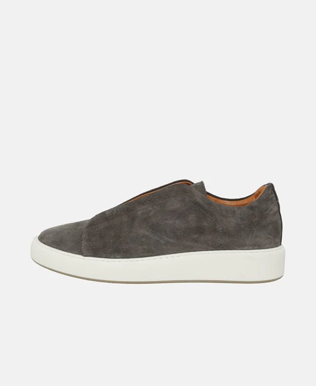 Slip-on Sneaker - Image 4