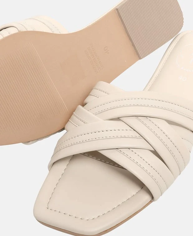 Mules - Image 5