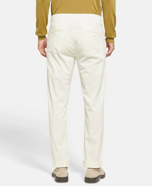 Chino - Image 3