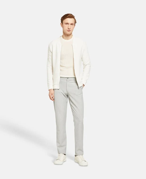 Chino - Image 5