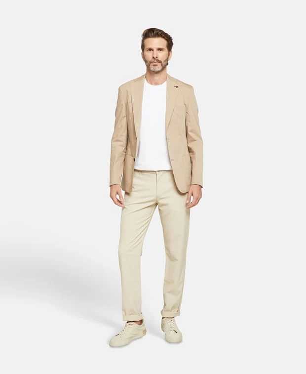Chino - Image 5