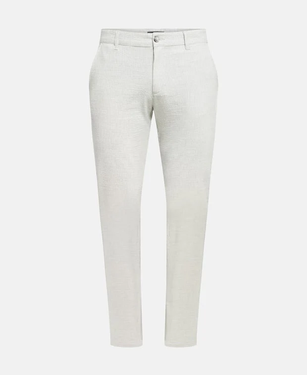 Chino - Image 4