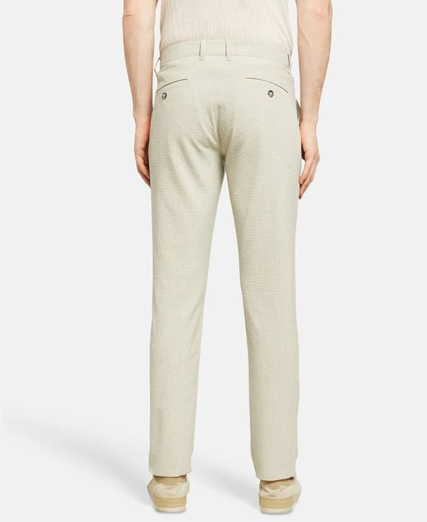 Chino - Image 3