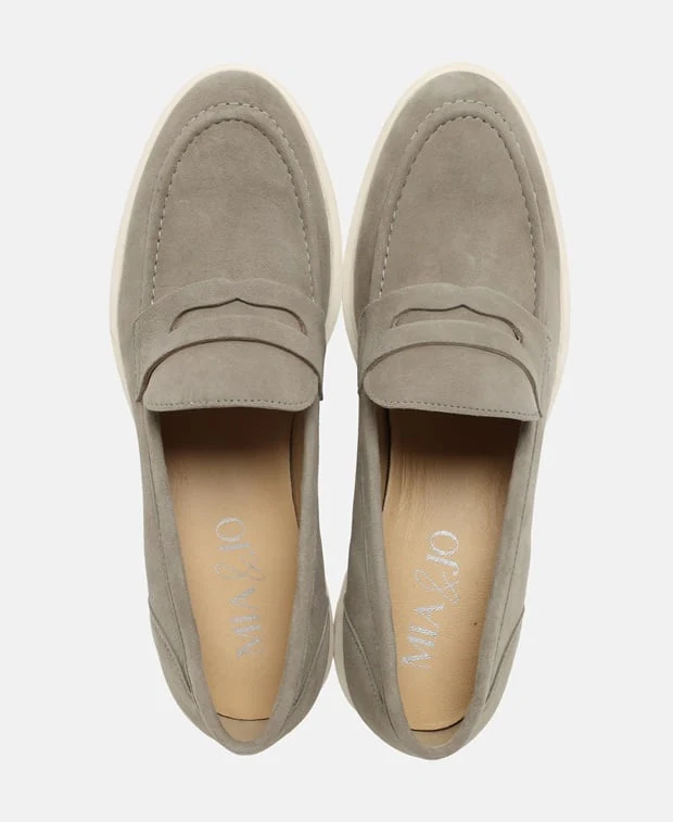 Loafer - Image 3