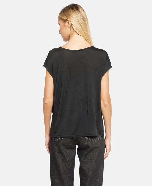 T-Shirt - Image 3