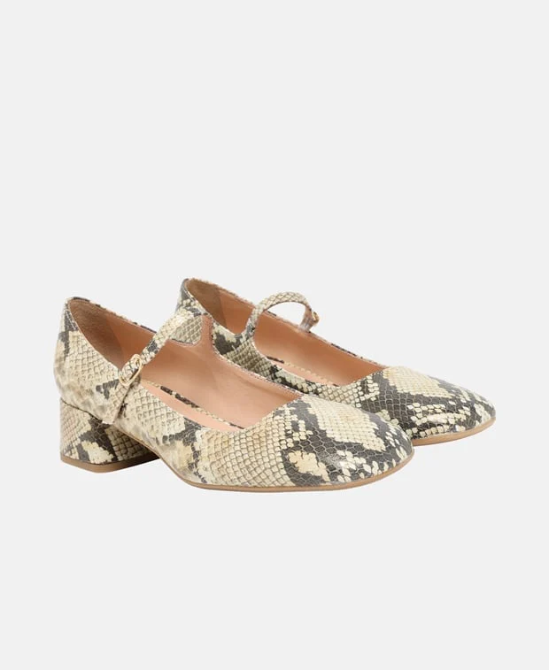 Slingback Pumps