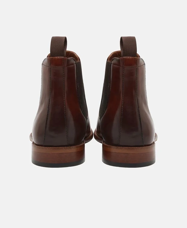Chelsea Boots - Image 2