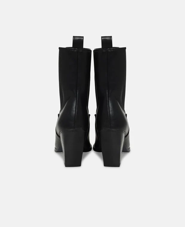 Chelsea Boots - Image 2