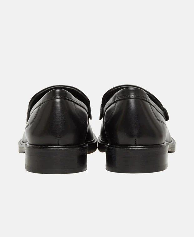 Loafer - Image 2