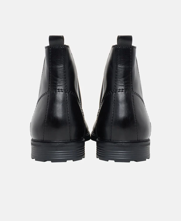 Chelsea Boots - Image 2